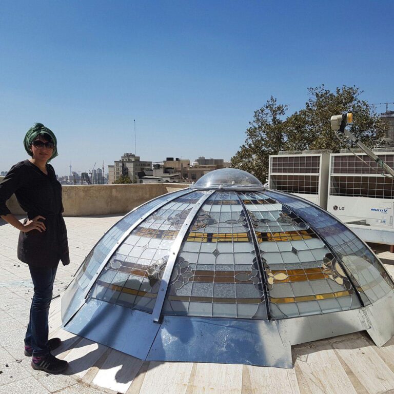 گنبد استین گلس نیاوران عکس شماره 2