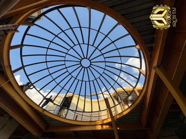 گنبد شیشه ای در صدرای شیراز عکس شماره 5