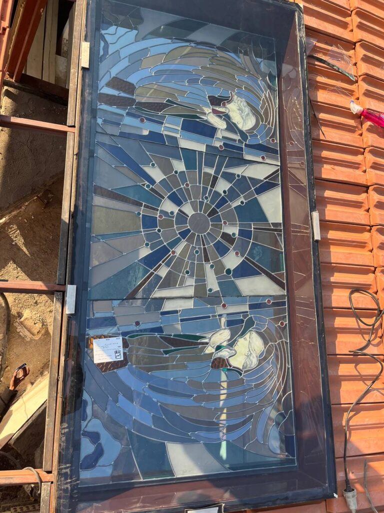 نورگیر شیشه ای فرشته های در آسمان عکس شماره 3